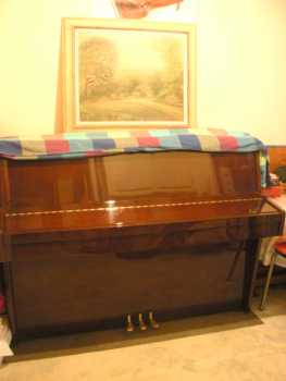 Foto: Sells Piano e synthetizer KAWAI