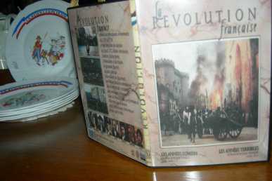 Foto: Sells DVD LA REVOLUTION FRANCAISE(1989) 2PARTIES - ROBERT ENRICO ET RICHARD HEFFRON
