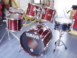 Foto: Sells Percussõe YAMAHA RECORDING CUSTOM - RECORDING CUSTOM