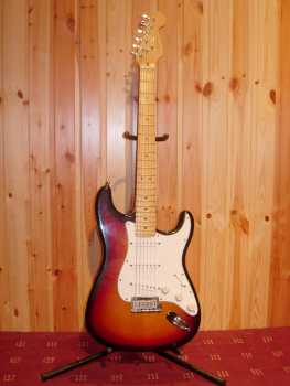 Foto: Sells Guitarra e instrumento da corda FENDER STRATOCASTER - STRATOCASTER