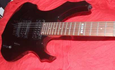 Foto: Sells Guitarra e instrumento da corda LTD ESP - LTD ESP F50 BLACK