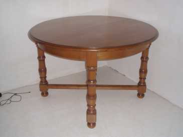 Foto: Sells Furniture TABLE + CHAISES