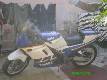 Foto: Sells Motorbike 750 cc - YAMAHA - FZ