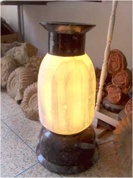 Foto: Sells Lâmpada LAMPE EN MARBRE FOSSILES D'ERFOUD