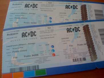 Foto: Sells Bilhetes do concert PRIMA RICEVI, POI PAGHI! 2 BIGLIETTI AC/DC 19 MARZ - MILANO