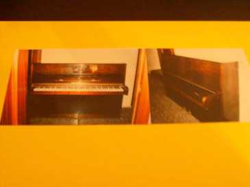 Foto: Sells Piano e synthetizer FUCHS¬MOUR - 111M