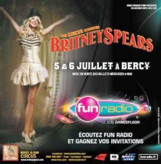 Foto: Sells Bilhete do concert CIRCUS TOUR STARRING BRITNEY SPEARS : 4 JUILLET - PALAIS OMNISPORT DE BERCY A PARIS