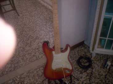 Foto: Sells Guitarra e instrumento da corda LIUTERIA TIPO FENDER - STRATOCASTER