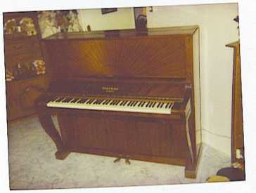 Foto: Sells Piano e synthetizer GAVEAU - 54042