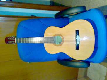 Foto: Sells Guitarra e instrumento da corda ISPANA - ISPANA