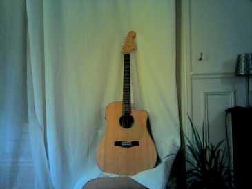 Foto: Sells Guitarra e instrumento da corda FENDER - SONORAN
