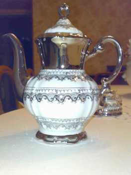 Foto: Sells Ceramic SERVIZIO IN PORCELLANA FINISSIMA DEL 1900