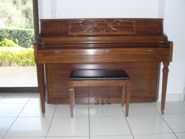 Foto: Sells Piano e synthetizer KIMBALL - KIMBALL