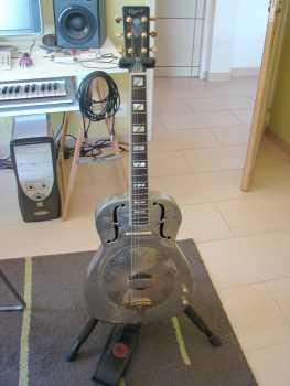 Foto: Sells Guitarra e instrumento da corda OZARK - GUITARE DOBRO