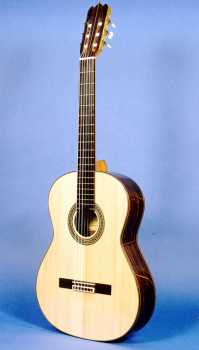 Foto: Sells Guitarra e instrumento da corda HERMANOS GERONIMO MATEOS