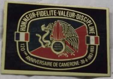 Foto: Sells Medalhas/emblemas/objetos militares PLAQUETTE  BATTAILLE CAMERONE 1863 -1983