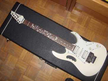 Foto: Sells Guitarra e instrumento da corda IBANEZ - STEVE VAI JEM 555
