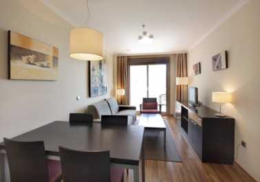 Foto: Aluguéis Apartamento de 4 bedrooms 76 m2