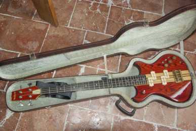 Foto: Sells Guitarra e instrumento da corda WESTONE - THUNDER II