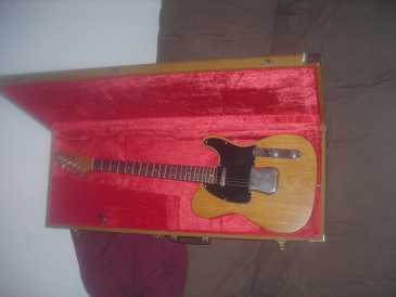 Foto: Sells Guitarra e instrumento da corda FENDER - 52 TELECASTER
