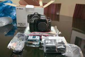 Foto: Sells Câmera CANON - EOS 5D MARK II
