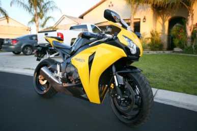 Foto: Sells Motorbike 930 cc - HONDA - CBR RR FIRE BLADE