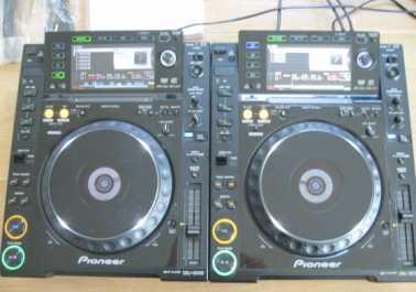 Foto: Sells Instrumentos da música PIONEER - CDJ-2000 DJ PLAYERS + DJM 2000