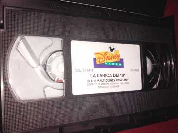 Foto: Sells VHS LA CARICA DEI 101