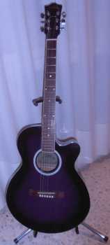 Foto: Sells Guitarra e instrumento da corda STARSUN