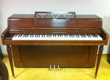 Foto: Sells Instrumento da música YAMAHA - PIANO SECRETAIRE DROIT