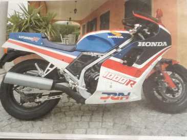 Foto: Sells Motorbike 1000 cc - HONDA - VF II