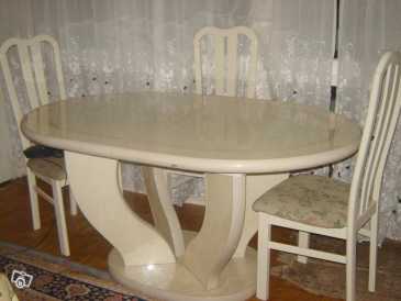 Foto: Sells Furniture ROMAINE - DE STYLE ROMAIN BEIGE BRILLANT