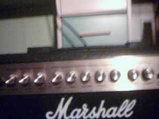 Foto: Sells Amplificadore MARSHALL - MG 30DFX