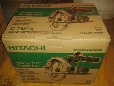 Foto: Sells Do-it-yourself e ferramenta HITACHI