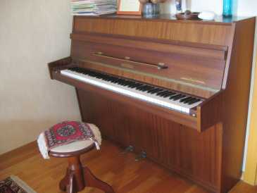 Foto: Sells Piano e synthetizer HUPFELD - CARMEN