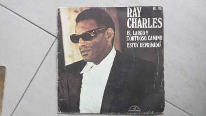 Foto: Sells 45 RPM RAY CHARLES