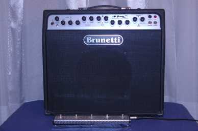 Foto: Sells Amplificadore BRUNETTI - AMPLIFICATORE COMBO BRUNETTI MC2 , 60 WATT