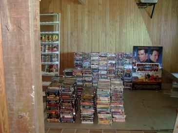 Foto: Sells 5000 VHS VEND STOCK 5000 K7 ANNEE DEBUT 80,90 TOUS GENRES - X,HORREUR,PIEPLUM,KARATE ECT...