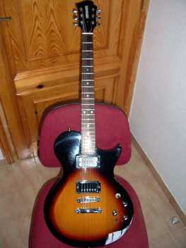 Foto: Sells Guitarra e instrumento da corda FERNANDES - MONTEREY