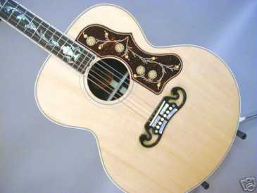 Foto: Sells Guitarra e instrumento da corda GIBSON - SJ 200