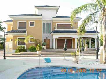 Foto: Sells Casa grande 1 500 m2