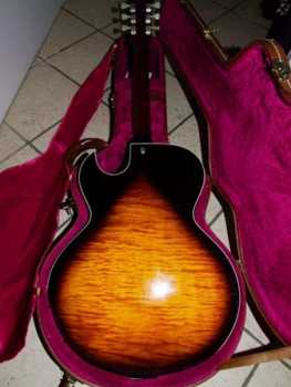 Foto: Sells Guitarra e instrumento da corda GIBSON - ES 175 D