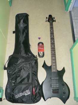 Foto: Sells Guitarra e instrumento da corda STAGG - STAGG XB300 GBK