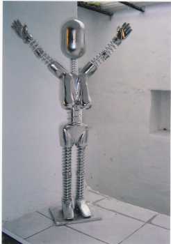 Foto: Sells Sculpture FEMME EN INOX (CONTENTE)