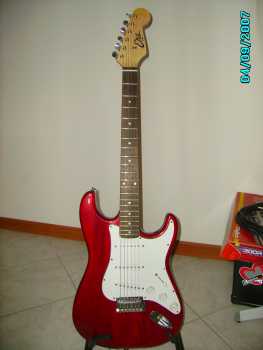 Foto: Sells Guitarra e instrumento da corda EKO - S300