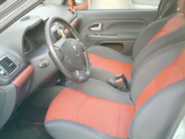 Foto: Sells Carro RENAULT - Clio