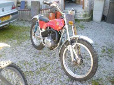 Foto: Sells Motorbike 250 cc - BULTACO - SHERPA 250CC