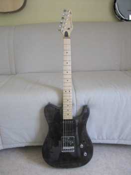 Foto: Sells Guitarra e instrumento da corda PEAVY - GENERATION S3 1992