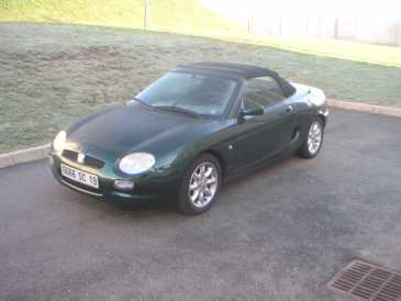 Foto: Sells Carro MG - MGF