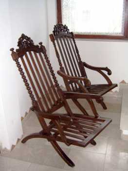 Foto: Sells Furniture 2 ANTIKE KLAPPSTUHLE - 1870 JHD.
